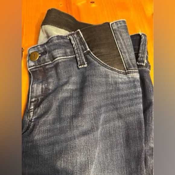 Maternity pants - size small and 2 - Picture 2 of 3